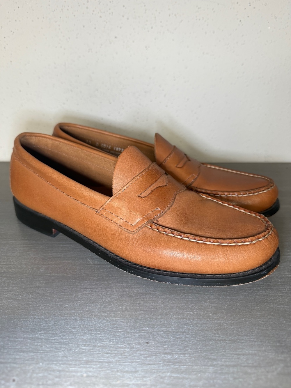 GH Bass & Co Walter Tan Penny Loafers Leather Classic Men's Shoes Size 10 D